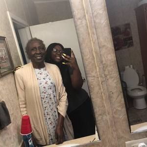 Meet your Posher, Paris